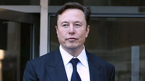 Elon Musk invites users to find their dates on Twitter