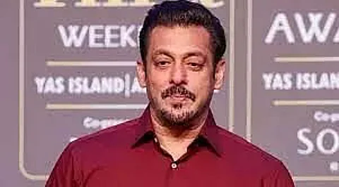Salman Khan issues notice against fake casting calls under his name