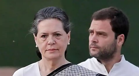 Congress Leaders Rahul and Sonia Gandhi's Flight Makes Emergency Landing in Bhopal
