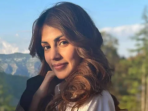 Actress Rhea Chakraborty shares cryptic post
