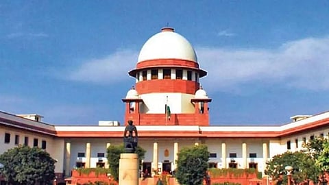 Supreme Court Refers Delhi Govt’s Ordinance Petition to a Constitution Bench