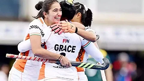 Indian Women Beat Spain to Clinch Title in Spanish Hockey Tournament