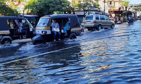 Assam: Waterlogging on National Highway-37 Dibrugarh; traffic movement disrupted