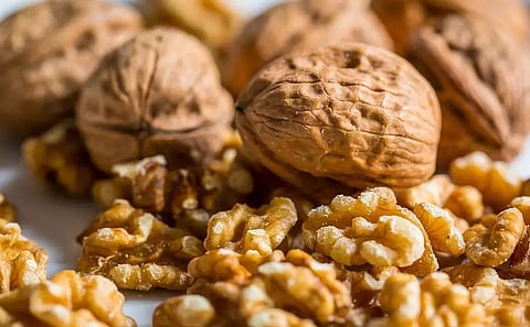 Simple ways to use walnuts