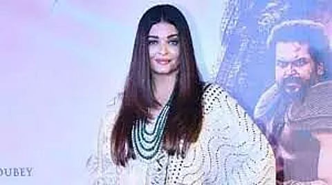 Aishwarya cheers for husband Abhishek Bachchan’s ‘Ghoomer’