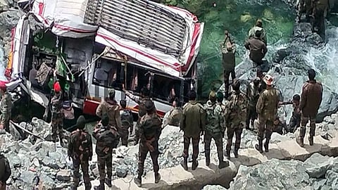 PM, President, Army Chief condole deaths of 9 army jawans in Ladakh accident