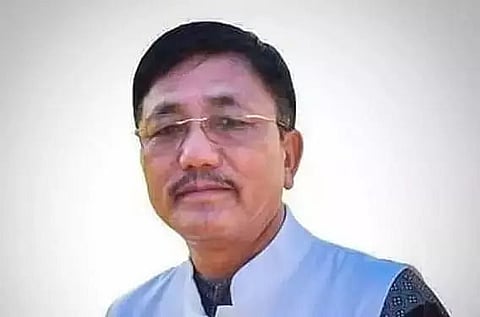 Pioneer journalist Taro Chatung continues to be a role model: Minister Tage Taki