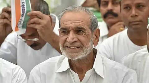 Delhi Court orders framing of charges against Sajjan Kumar 1984 Anti-Sikh riots case
