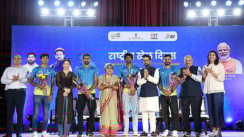 Thakur launches several digital initiatives on National Sports Day