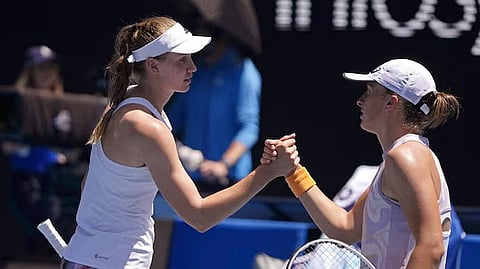 Swiatek through, Rybakina loses into the fourth round of US Open