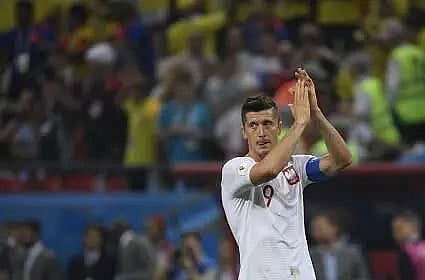 Late penalty pushes Barca to spot 3, Girona move second