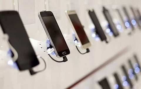 India now 2nd-biggest mobile phone manufacturing hub: Report