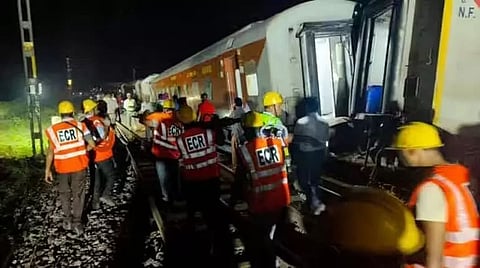 Four killed as 23 coaches of Kamakhya-bound NE Express derail