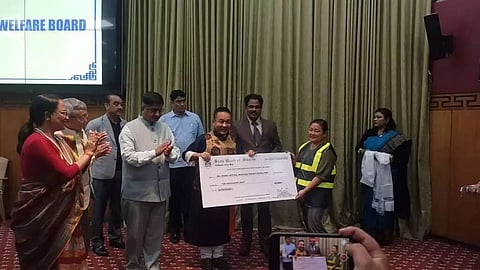 Sikkim government gives Rs 10,000 each to over 8,000 labourers as relief after GLOF