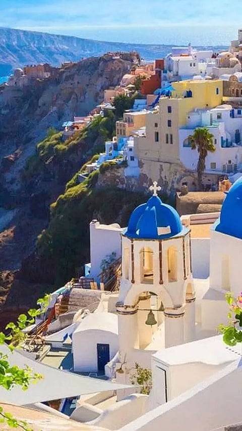 10 Most Luxurious Honeymoon Destination In The World