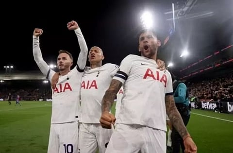 Tottenham go five points clear with win at Palace