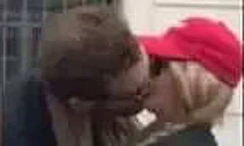 Sophie Turner seen getting cozy with aristocrat amid pending divorce