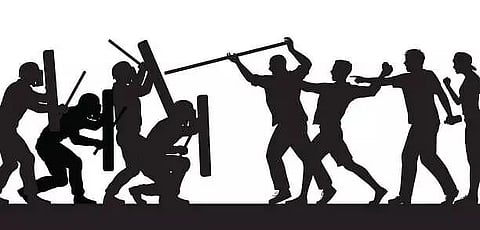 Assam: Gamblers attack police patrolling team in Dibrugarh