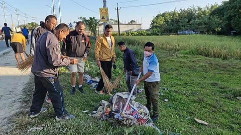 Assam: Kokrajhar Press Club organizes cleanliness drive