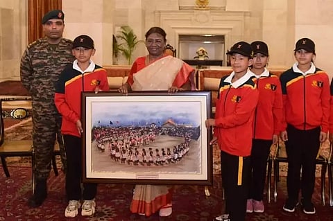 People from Nagaland village meet President Droupadi Murmu at Rashtrapati Bhavan