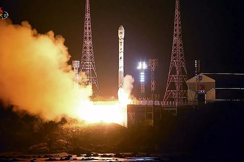 North Korea says spy satellite took photos of White House, Pentagon