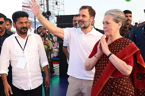 Sonia Gandhi urges people of Telangana to vote for Congress