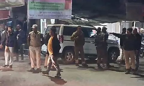 Assam: Altercation Between Public and Police Regarding Uncontrolled Movement of Vehicles