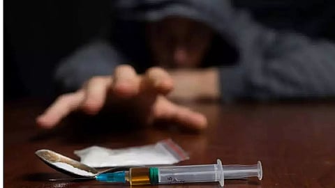 Substance use and risky sexual behaviours among street adolescents and youths