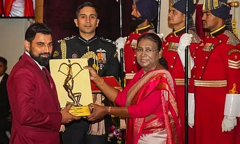 New Delhi: President confers Arjuna and Khel Ratna Awards to acknowledge sportspersons in India