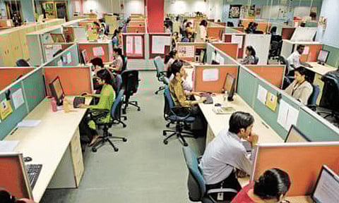 US Warns 'India-Based Call Centre Scam Industry'
