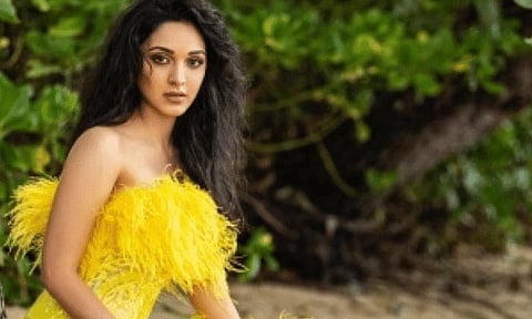 Kiara Advani flaunts yellow outfit, fans call her 'Maggi'