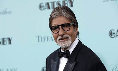 Amitabh Bachchan Calls Himself Absolute 'Besura' Singer