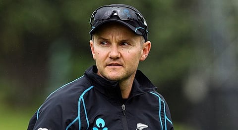 New Zealand coach Hesson extends contract