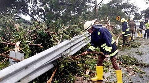 Those opposing bullet train can take bullock carts: Modi