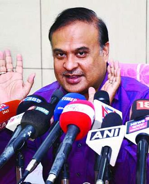 Six injured  in fracas