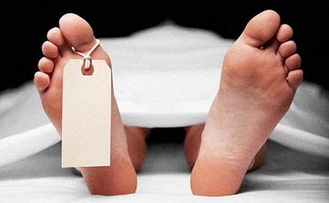 Woman dies in road mishap
