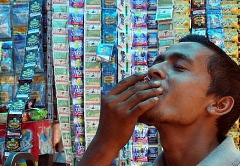 Speaker  concerned over high tobacco consumption