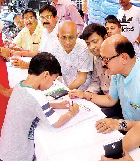 AGP on signature-campaign mode against anti-Assam move