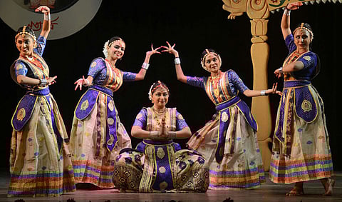 Bharati Vidyapeeth University  introduces Xattriya dance in syllabus
