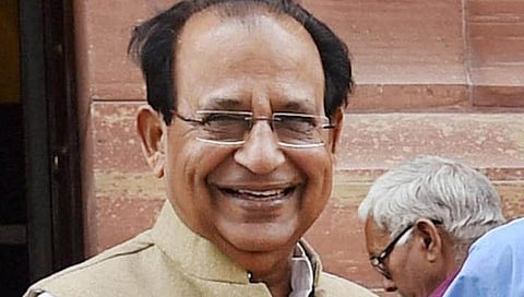 Governor greets people on Ramadan