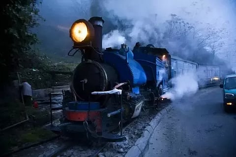 No Casualties in Toy Train Mishap