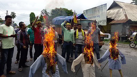 AKRSU reiterates demand for ST status, burns effigies