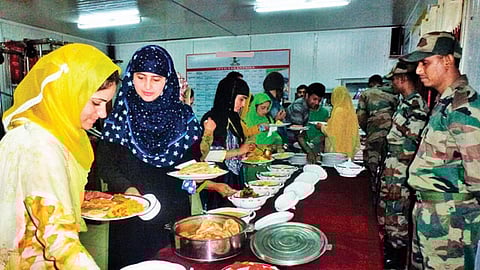 Army organizes Iftar party
