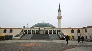 Austria to shut 7 mosques, expel foreign-funded clerics