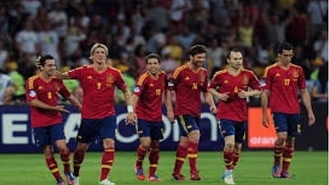 Spain back to training in Russia after narrow win