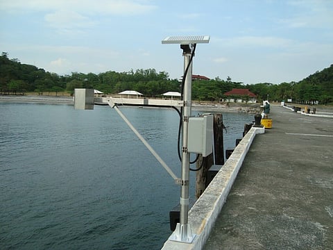 NF Rly installs water-level monitoring device