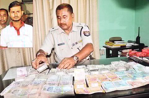 Private firm employee arrested, cash recovered