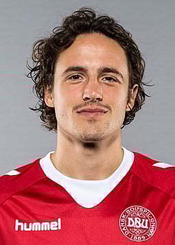 Dortmund sign Delaney from Werder Bremen