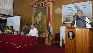 Farmers need to diversify agriculture: Governor