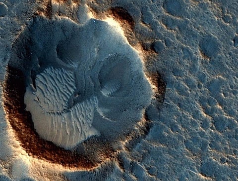 Scientists Discover First-Ever Liquid Water Lake on Mars